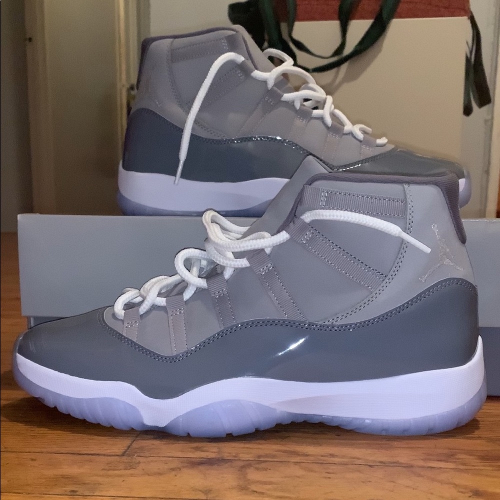 Air Jordan Retro 11 “Cool Greys”